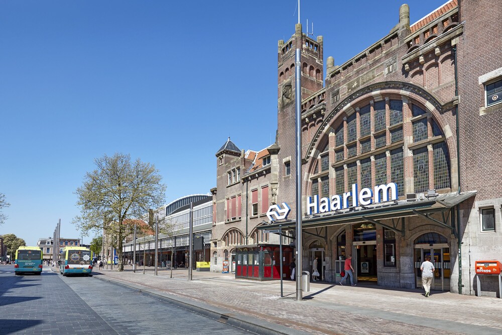 Book Hotel Lion d'Or in Haarlem | Hotels.com