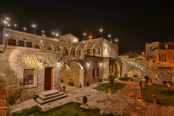 Picture of Acropolis Cave Suite in Ürgüp