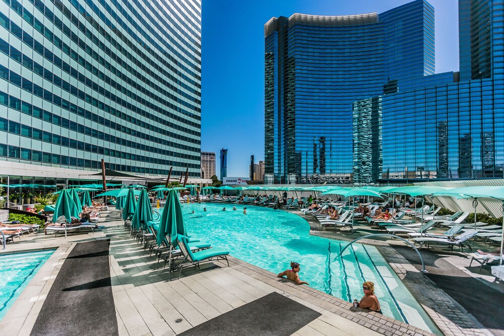 Book Vdara Suites By Airpads In Las Vegas Hotels Vdara Suites By Airpads Las Vegas