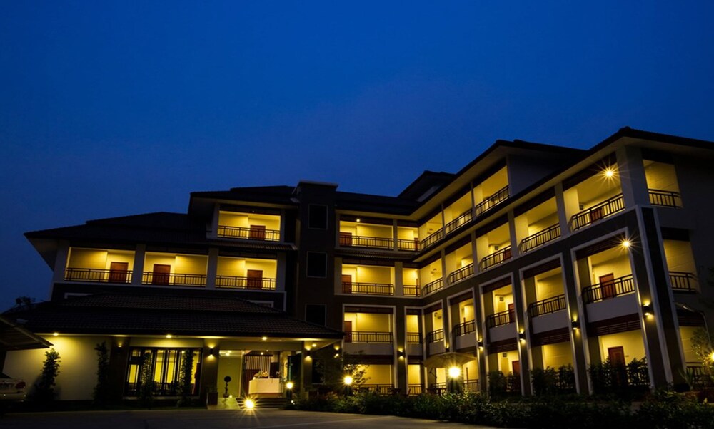 Book Non C Park Hotel In Khon Kaen Hotels Non C Park Hotel Khon Kaen