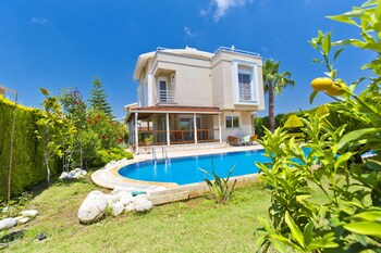 Belek bölgesindeki Paradise Town - Art Villa resmi