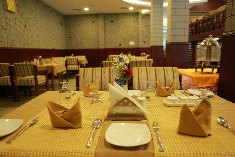 Hotel casino thrissur