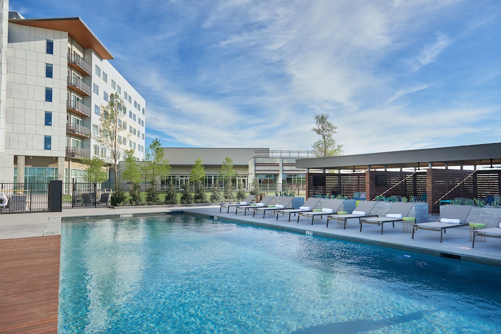 Book The Stella Hotel In Bryan Hotels The Stella Hotel Bryan