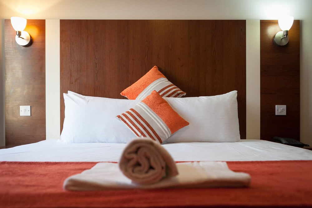 Book Celtic International Hotel Cardiff Airport In Barry Hotels Celtic International Hotel Cardiff Airport Barry Double Room Guest