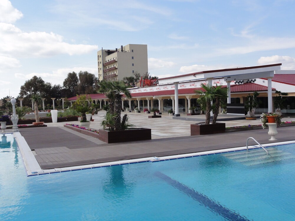 Book Vox Maris Grand Resort In Costinesti Hotels Com