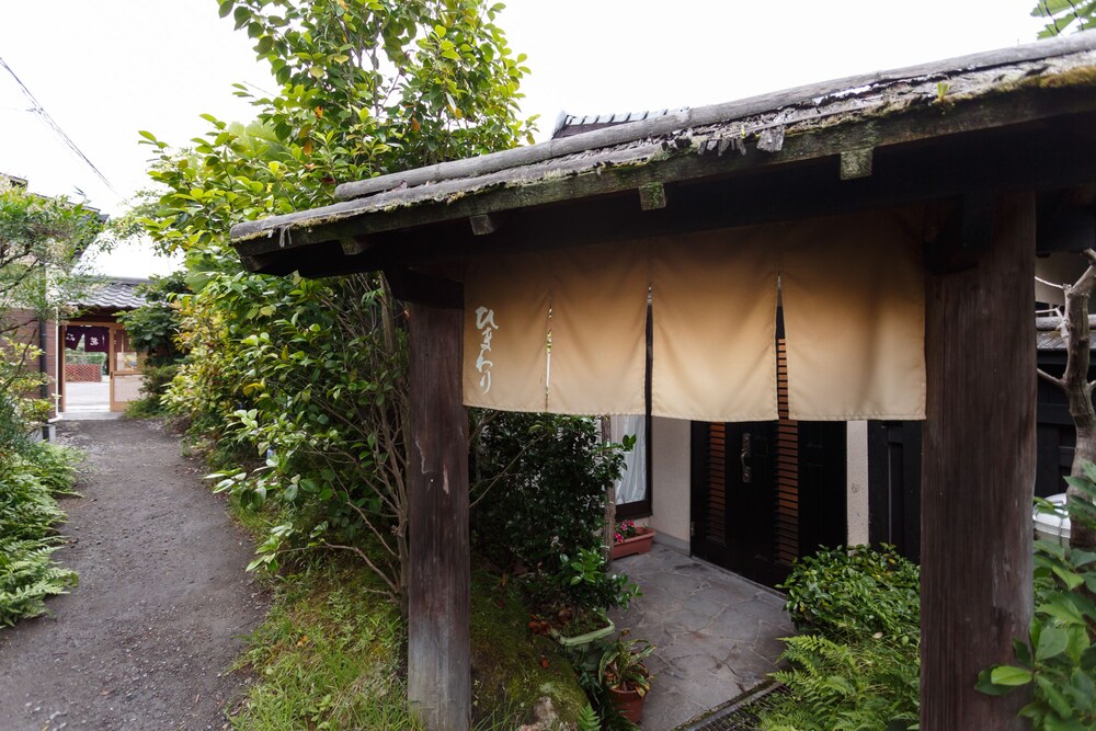 ホテルズドットコム