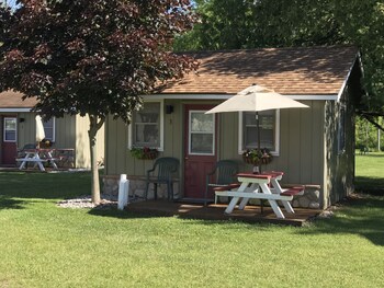 Top 10 Hotels In Beulah Michigan