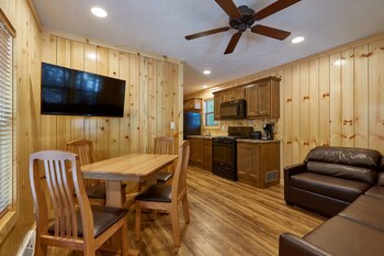 Top 10 Hotels In Cape May Court House Nj Cabins In Cape May Court House
