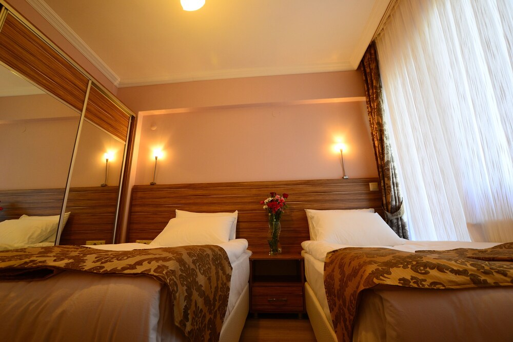 Dort Mevsim Suit Otel Canakkale Hotels Com