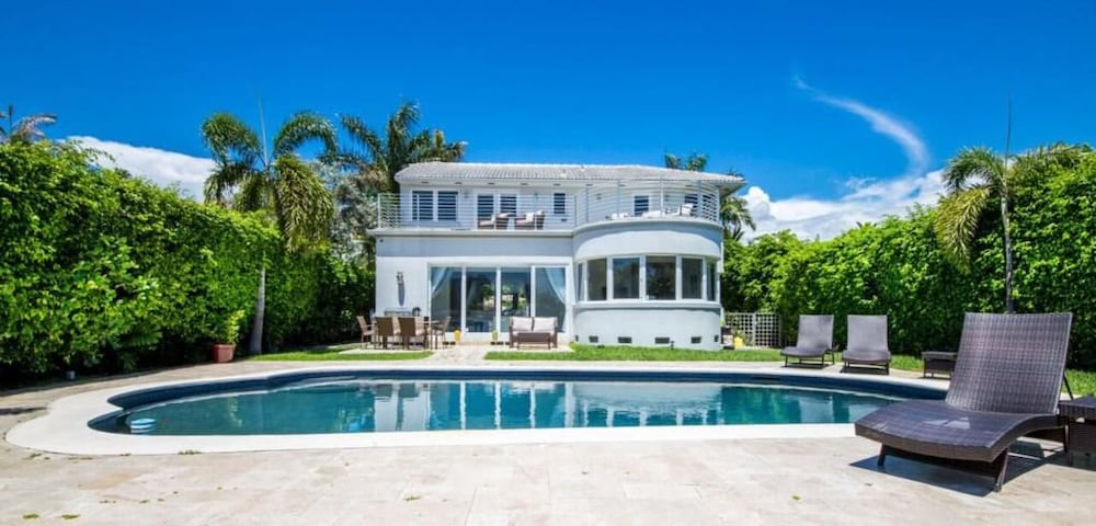 Villa Michelle Miami Beach United States Of America Villa Michelle Miami Beach