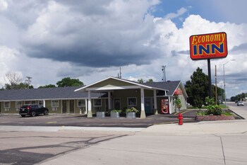 Top 10 Hotels Near Mccook Ne Mck Regional In Top 10 Hotels Near Mccook Ne Mck Regional In Nebraska