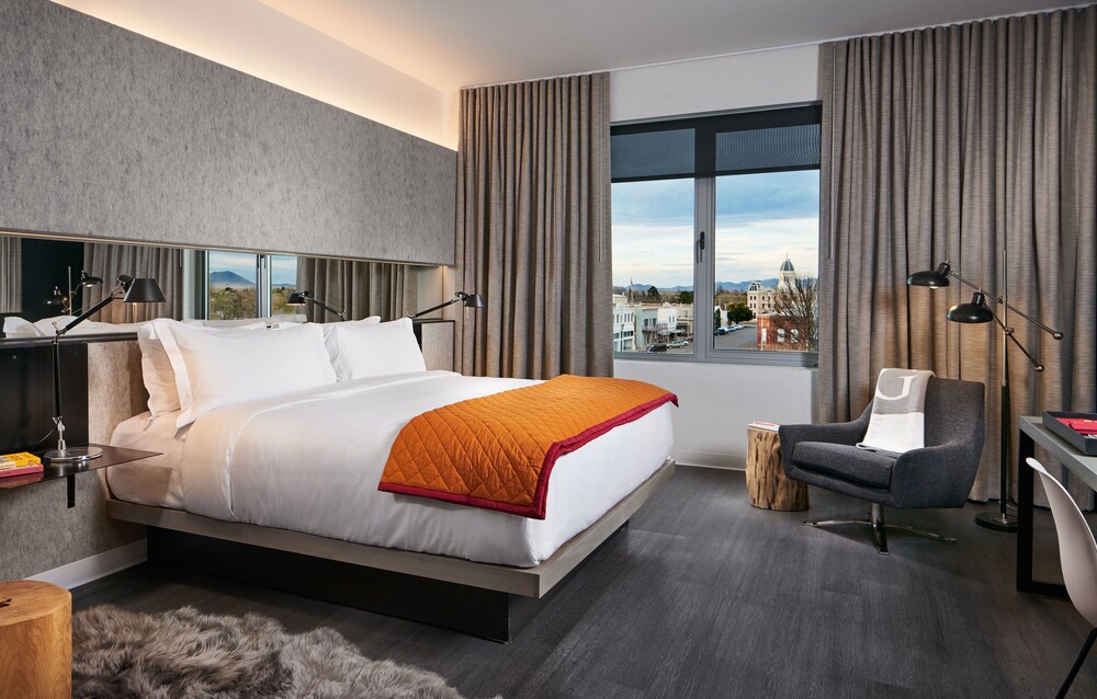 Book Hotel Saint George In Marfa Hotels Hotel Saint George Marfa
