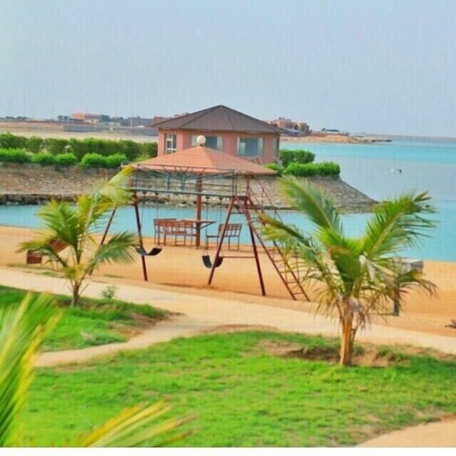 احجز منتجع جولدن مارينا في ينبع قارن أسعار الفنادق في ينبع