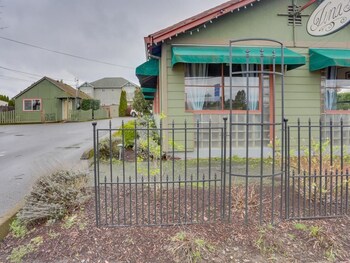 Top 10 Hotels In Dundee Oregon Cottages In Dundee