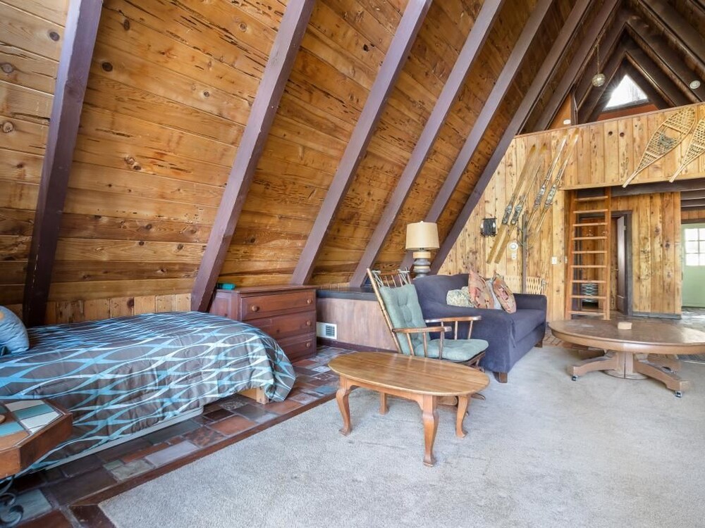 Tahoe Ski Cabin Kings Beach United States Of America Tahoe Ski Cabin Kings Beach
