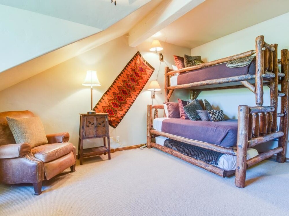 Book Spruce Tree Lodge At Arrowhead In Edwards Hotels Spruce Tree Lodge At Arrowhead Edwards