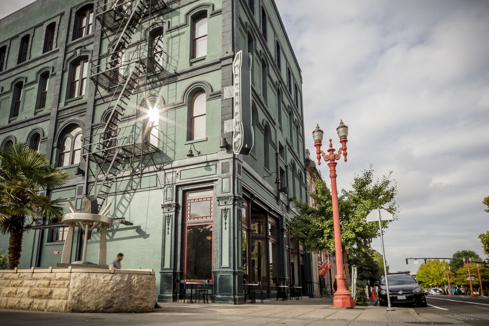 Book The Society Hotel In Portland Hotels The Society Hotel Portland