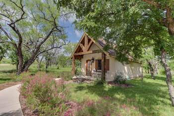 Top 10 Hotels In Luckenbach Texas