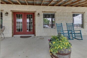 Top 10 Hotels In Luckenbach Texas