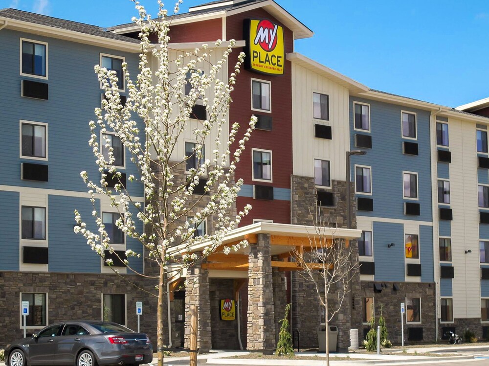 Book My Place Hotel Boise Meridian Id In Hotels My Place Hotel Boise Meridian Id