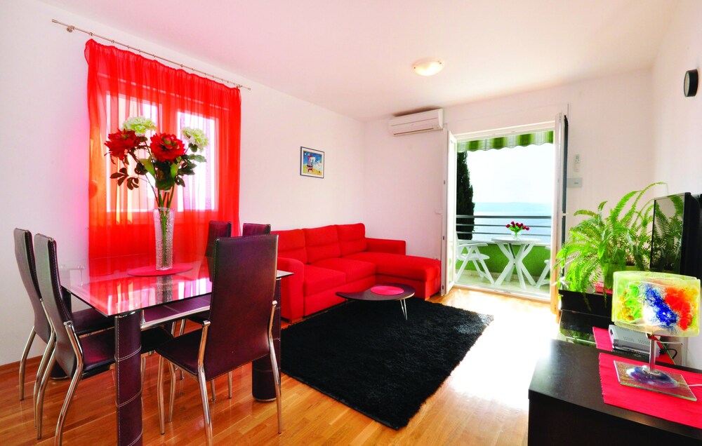 Apartments Beverly in Omis - Hotels.com Apartments Beverly in Omis - Hotels.com