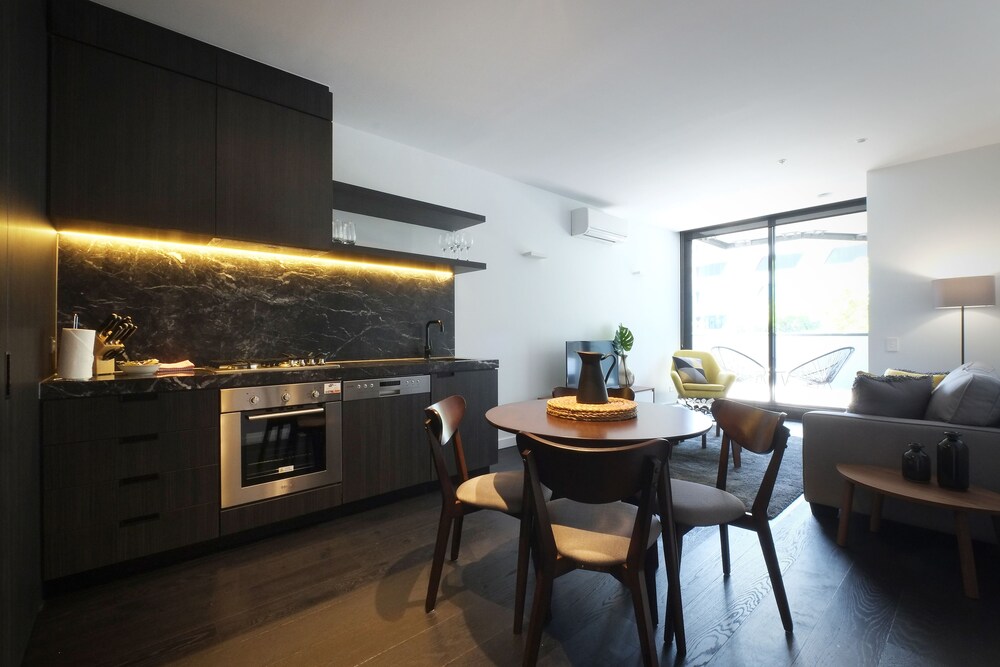 Sound And Lighting Jobs Melbourne Lilianduval Turnkey Accommodation At North Melbourne Australia