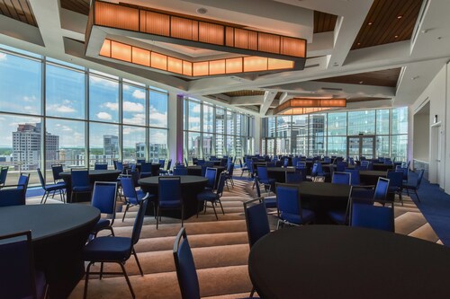 15 Closest Hotels To Bank Of America Stadium In Charlotte Hotelscom