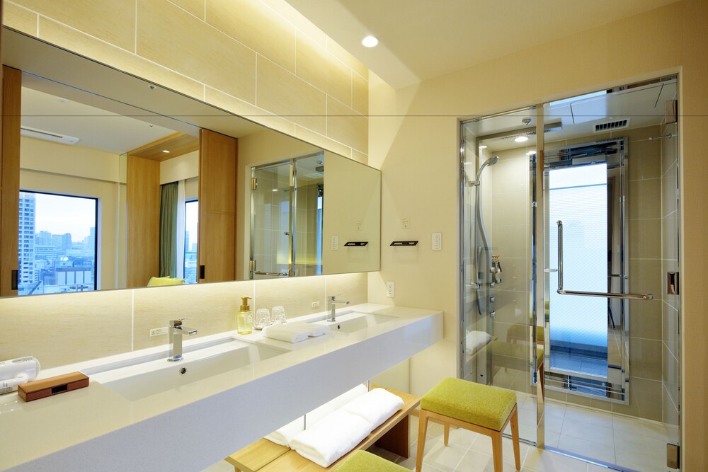 大阪难波光芒酒店