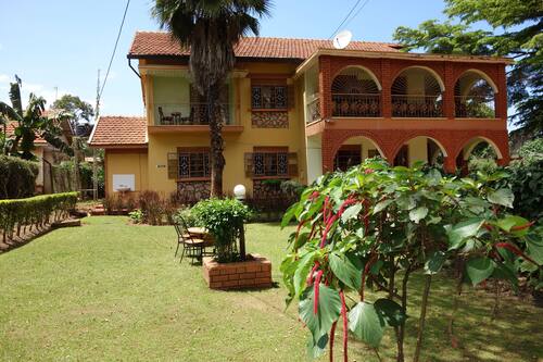 ブリッジウェイ ゲストハウス ジンジャ の宿泊予約 ホテルズドットコム ブリッジウェイ ゲストハウス ジンジャ の宿泊予約 ホテルズドットコム