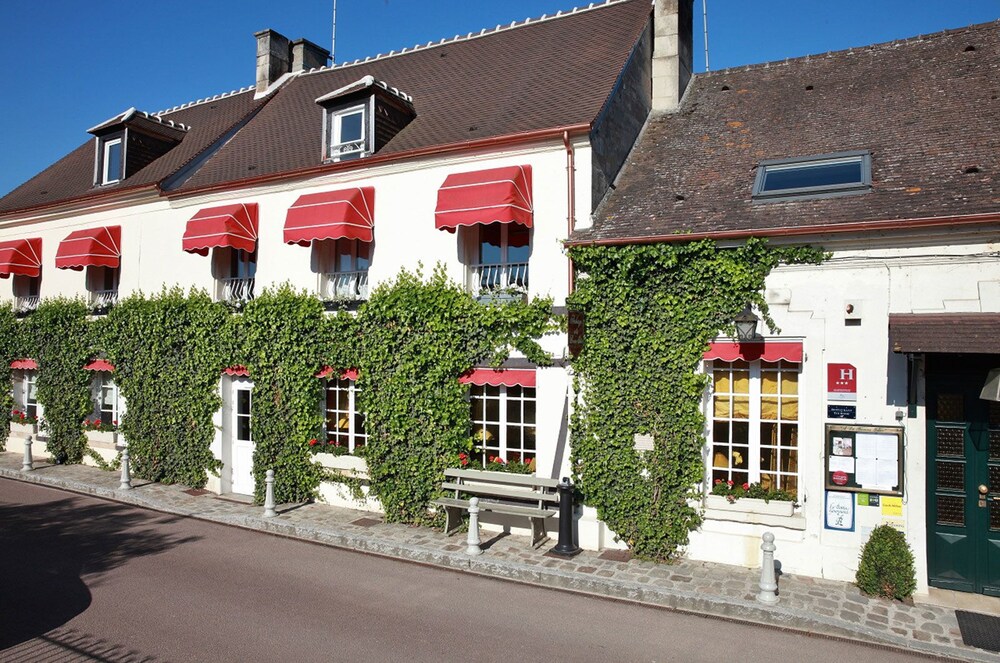 La Bonne Idée Saint Jean Aux Bois Menu Book Auberge A La Bonne Idée in Saint-Jean-aux-Bois | Hotels.com