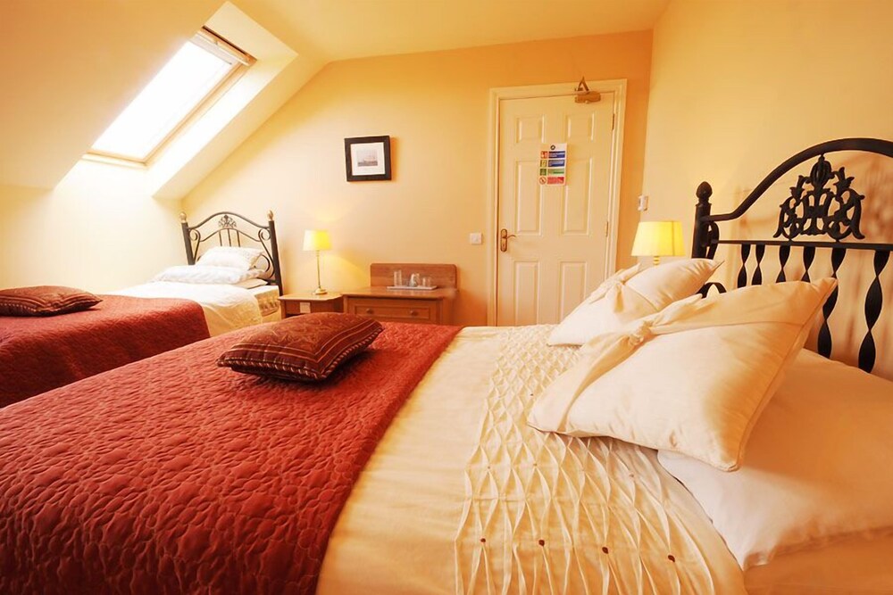 伊密那马拉家庭旅馆