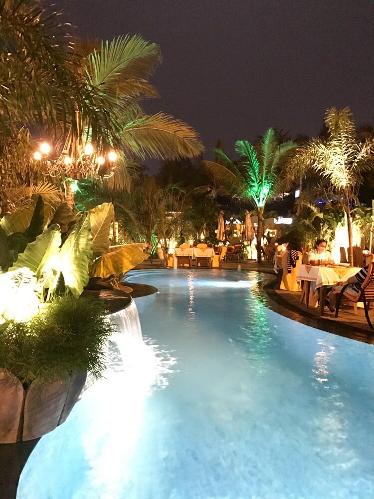 Book Fiesta Beach Resort In Baga Hotels Fiesta Beach Resort Baga