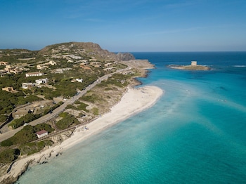 Trova Un Hotel Vicino A La Pelosa A Stintino Hotelscom