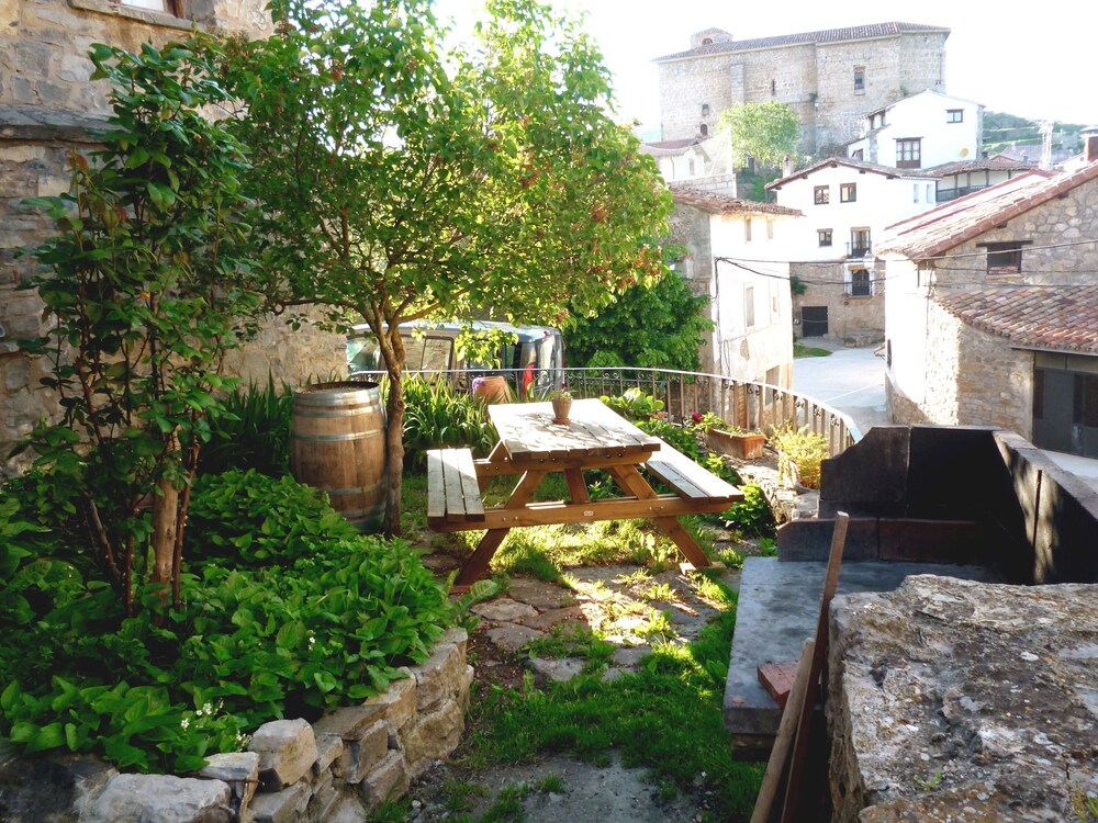 Casa Rural Canon Del Rio Leza Soto En Cameros Spain Soto En Cameros Hotel Discounts Hotels Com