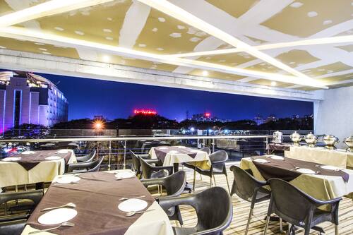 ファブホテル プライム アベニュー インドール の宿泊予約 ホテルズドットコム ファブホテル プライム アベニュー インドール の宿泊予約 ホテルズドットコム