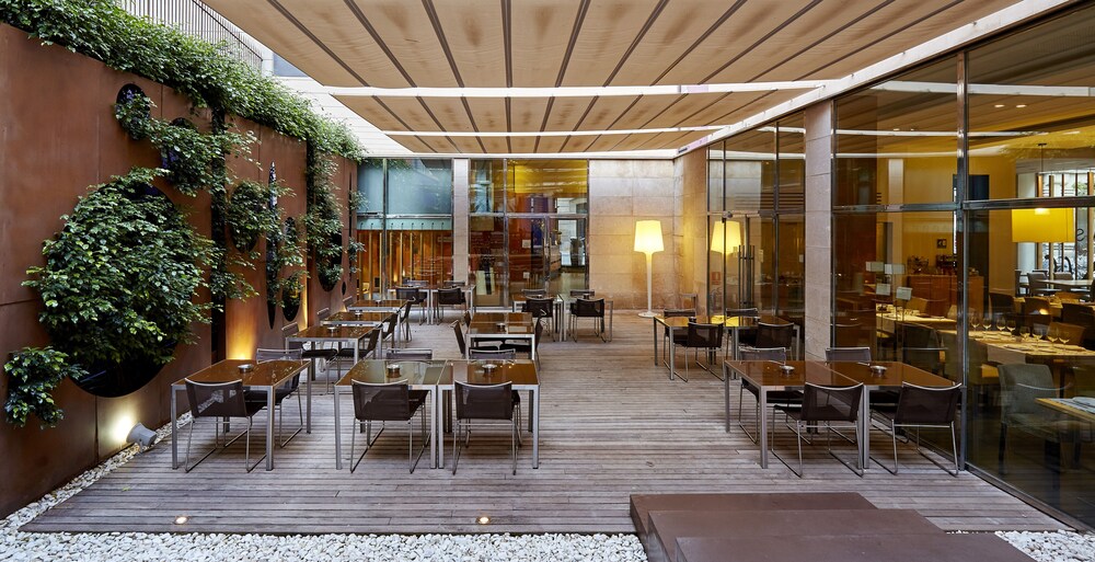 Hotel Barcelona Catedral Barcelona Info Photos Reviews Book At Hotels Com