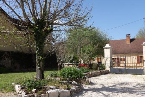 Au Pays De Jacquou Fossemagne France Fossemagne Hotel Discounts Hotels Com Au Pays De Jacquou Fossemagne France Fossemagne Hotel Discounts Hotels Com