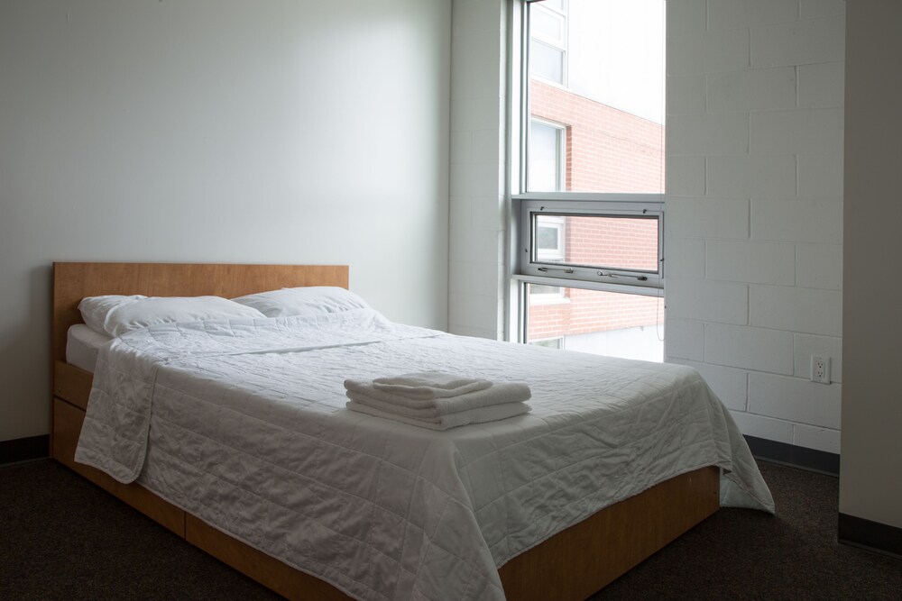 Book Humber College Lakeshore Campus Residence In Toronto Hotels Com