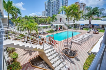 last minute hotel deals pompano beach