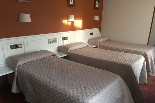 Book Hotel Ovetense In Oviedo Hotels Com