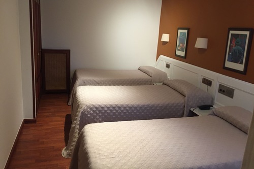 Book Hotel Ovetense In Oviedo Hotels Com