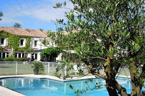 Le Renaissance En Mont De Marsan Hotels Com