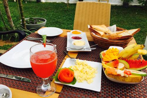 8 Plus Motels Negombo Sri Lanka Negombo Hotel Discounts Hotels Com