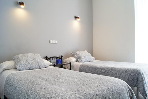 Book Hostal Cibeles In Madrid Hotels Com