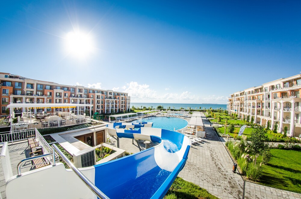 普瑞米尔堡海滩酒店, 郁塔