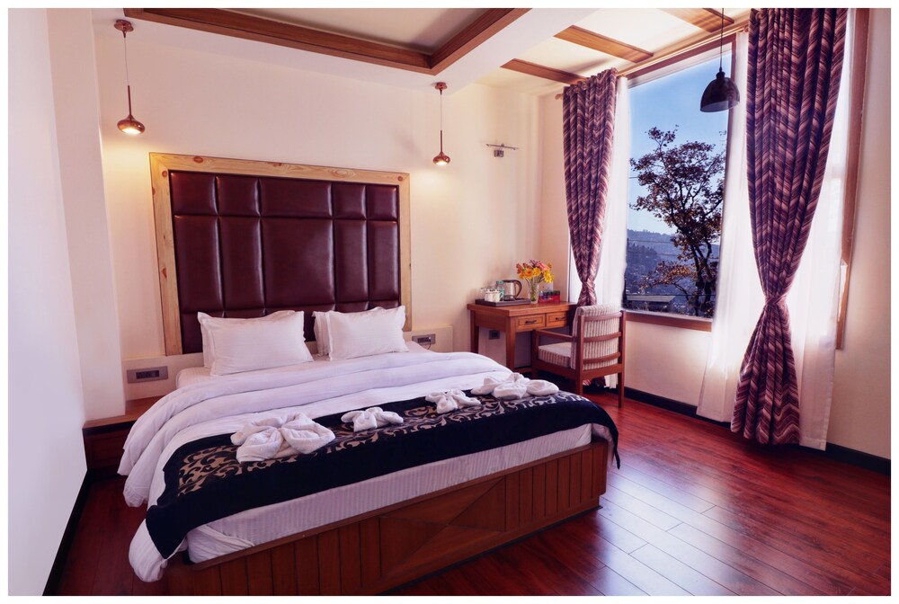 Book Pine Tree Spa And Resorts In Darjeeling Hotels Com