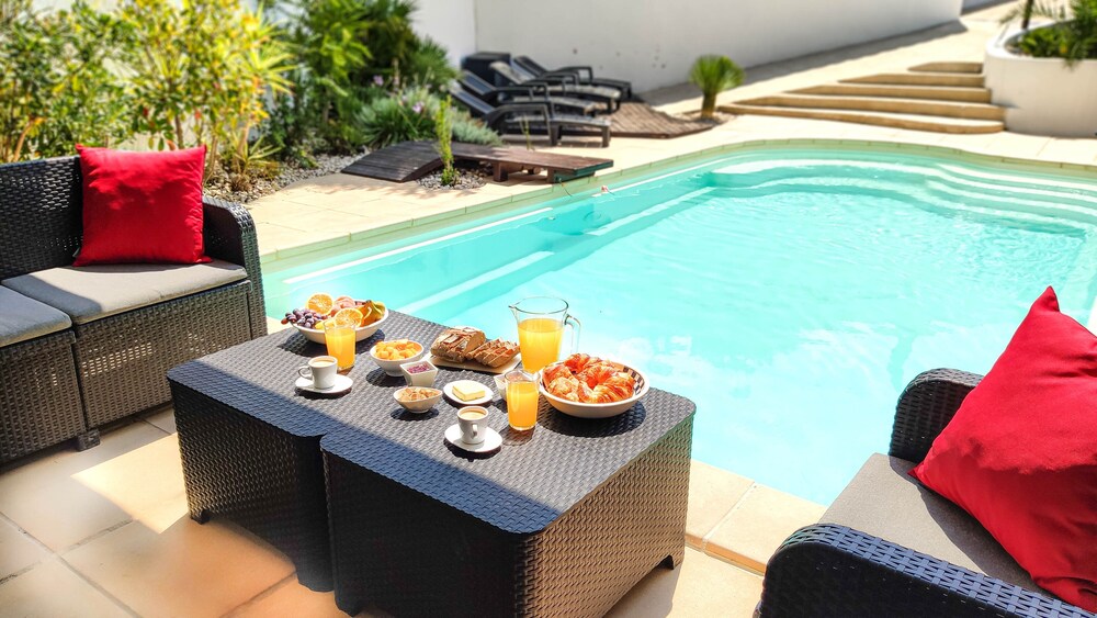 Book Villa Reiala Carry Le Rouet In Carry Le Rouet Hotels Com