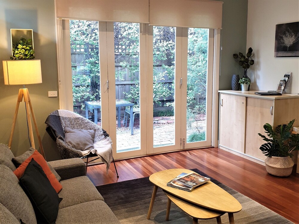 Healesville House Magnolia House Healesville Book At Hotels Com