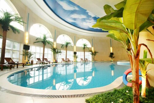 Book Lijingwan International Hotel Beiji In Beijing Hotels Lijingwan International Hotel Beiji Beijing Indoor Pool