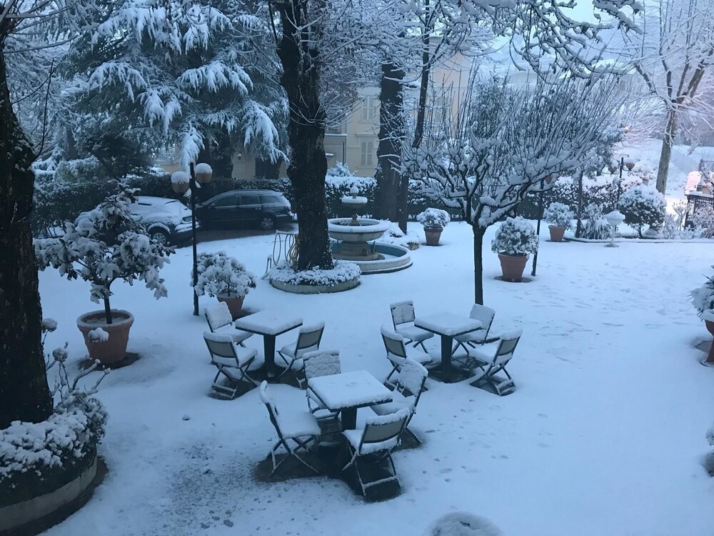 アストリア ホテル ニンフェア スパ フィウッジ の宿泊予約 ホテルズドットコム